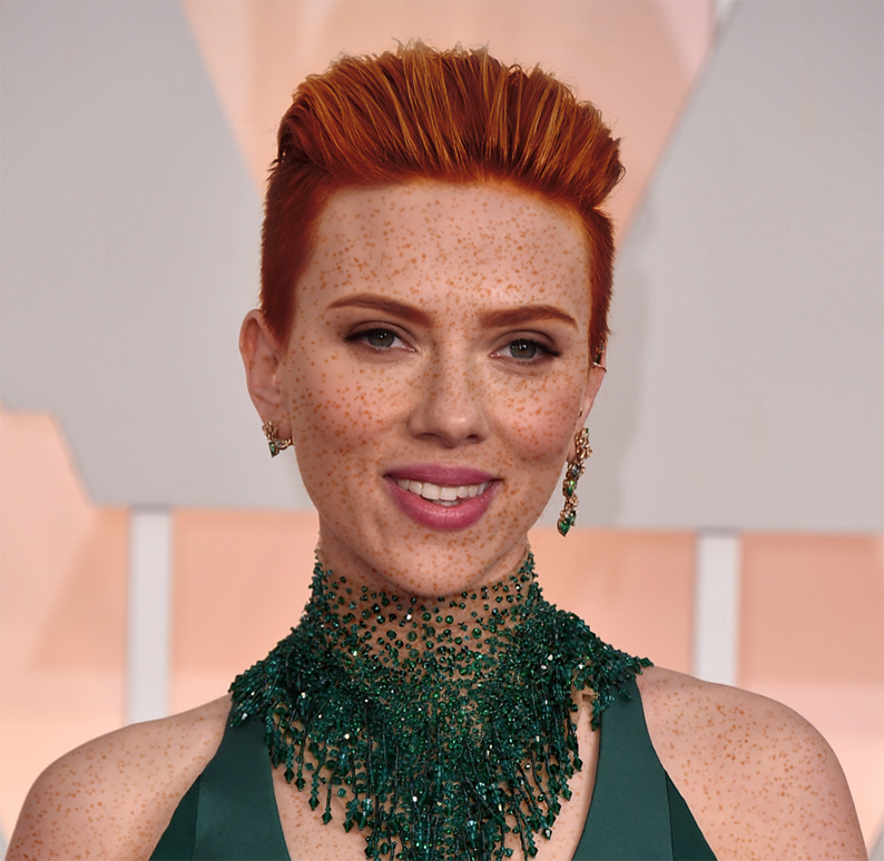 Scarlett Johanson rousse
